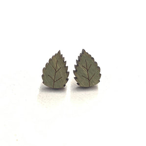 Green Leaf Stud Earrings - Melomys